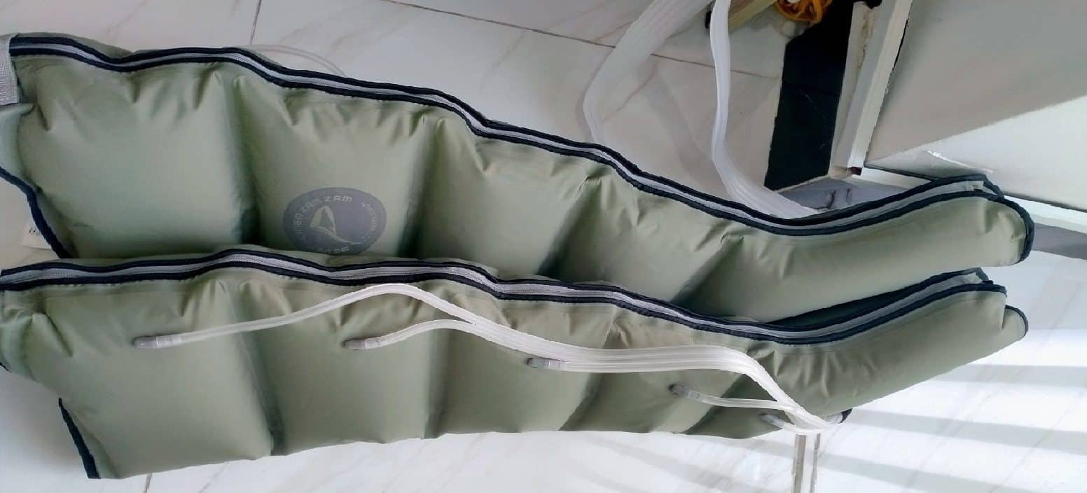 Máy nén ép trị liệu suy giãn tĩnh mạch